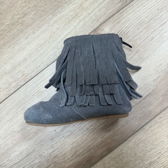 Fringe Boots Toddler - Grey - Picture 3 of 6